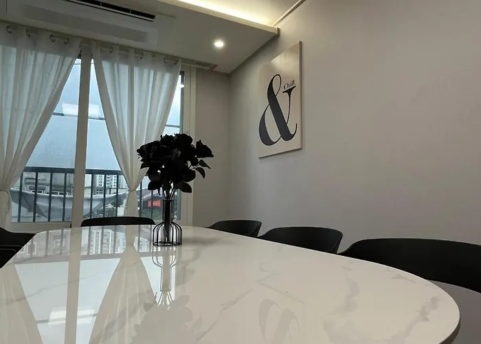 신축 엘레베이터있는 방4개 화장실2개 Apartment *