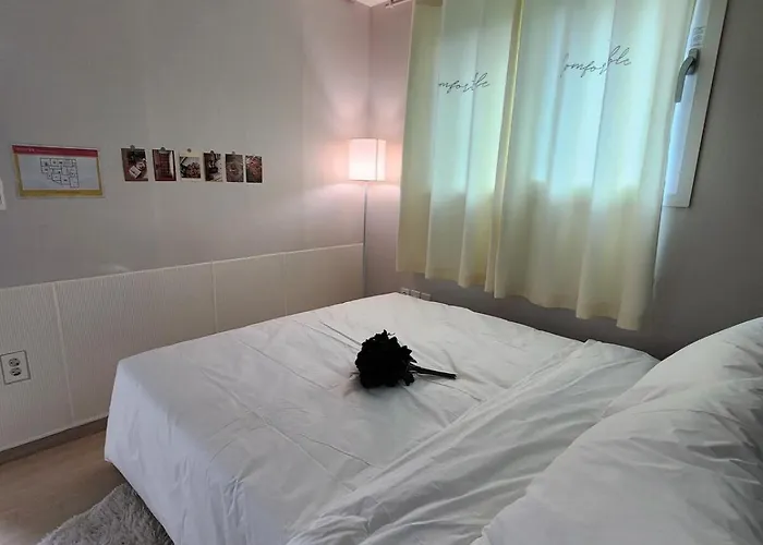 Apartment 신축 엘레베이터있는 방4개 화장실2개
